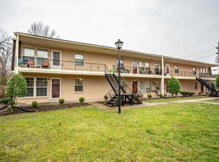 1964 Goldsmith Ln #C15, Louisville, KY