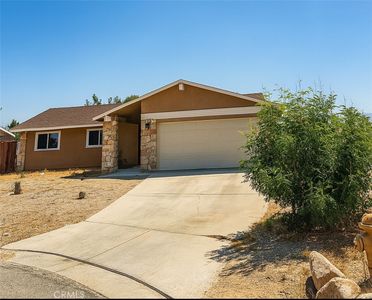10401 Buckboard Cir, Adelanto, CA, 92301