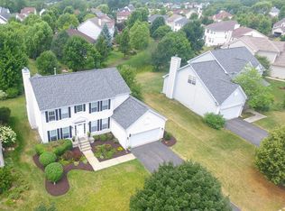 438 Farnsworth Cir, Pt Barrington, IL 60010