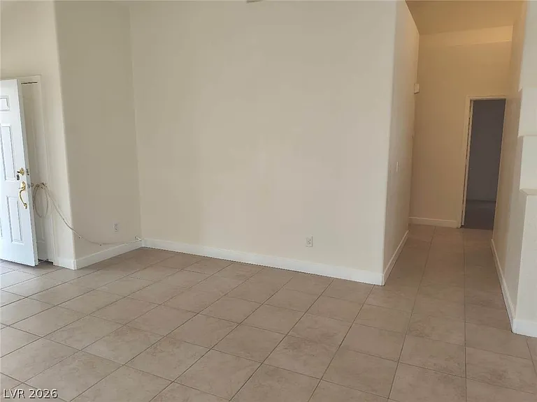 9725 Pima Point Ave — Photo 3
