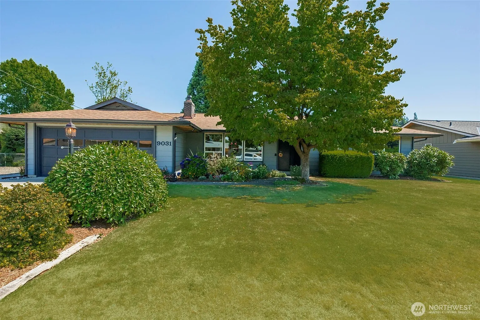 9031 60th Drive NE photo 1