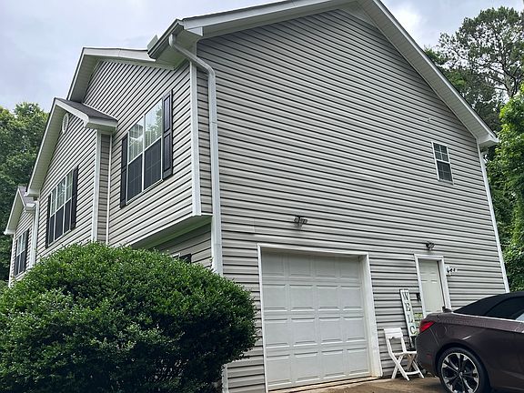 3rd image of 103 Rosalie Way