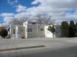1105 Candelaria Rd NW, Albuquerque, NM 87107