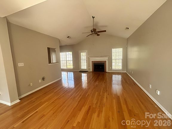 3rd image of 3508 Mayspring Pl