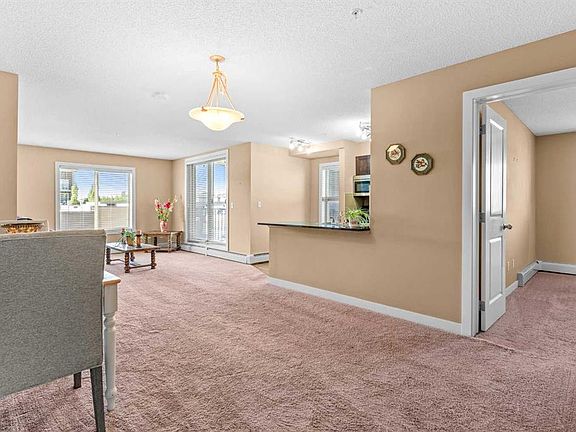 5th image of 403 W Mackenzie Way SW #7202