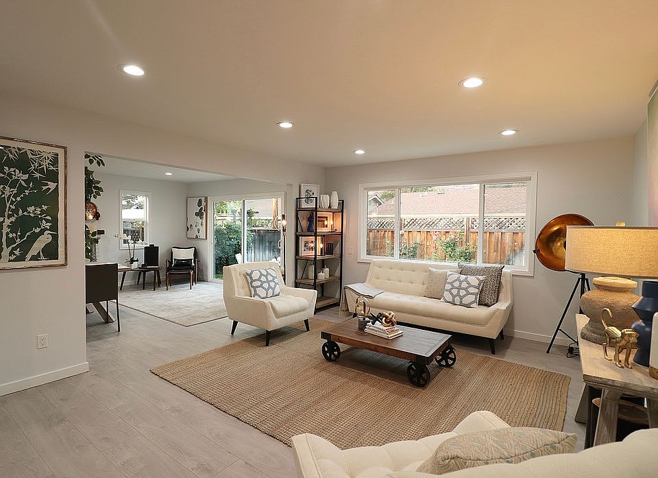 1st image of 6258 Lillian Way