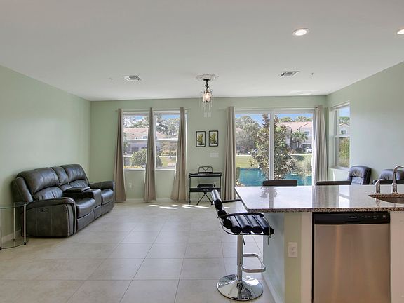 5th image of 6263 SE Portofino Cir