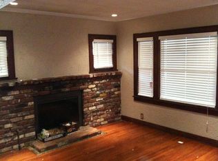 907 N Olive St, Santa Ana, CA 92703