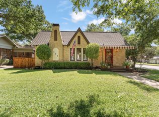 115 Bellevue Dr, Cleburne, TX 76033