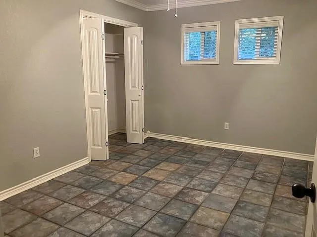 111 Shadylyn Dr — Photo 12