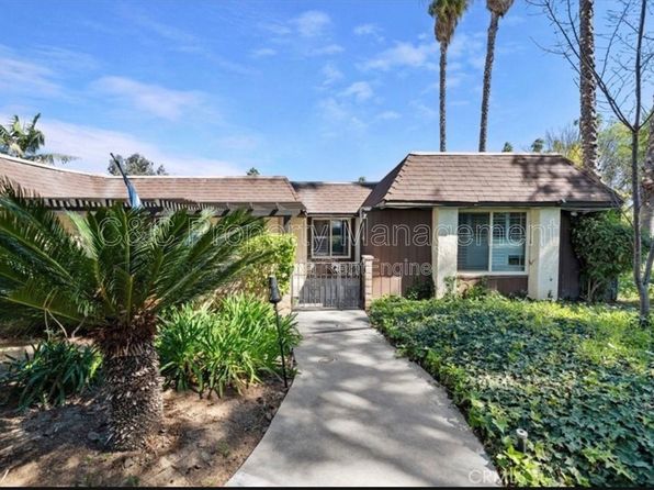 2764 Tropicana Dr