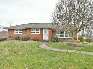 39 Locust Ave, Charleroi, PA