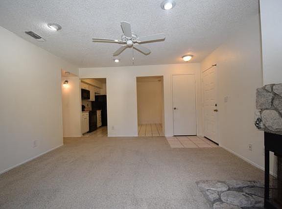 2nd image of 550 Del Verde Cir Unit 6