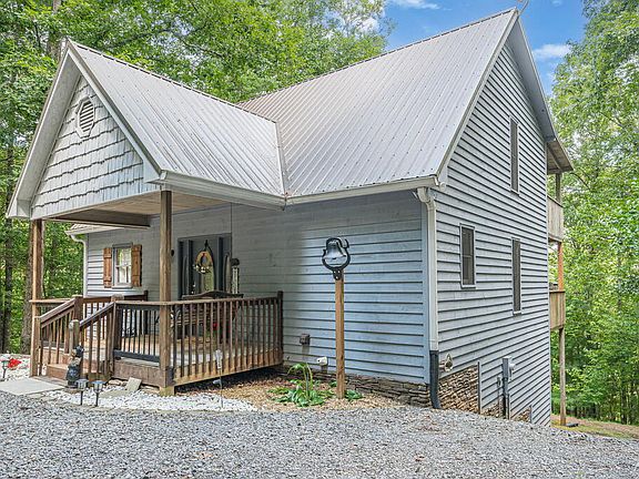 2nd image of 296 Mohawk Trl