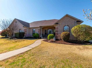 1725 Hosta, Conway, AR 72034