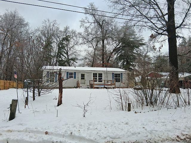 1st image of 1645 W 7th St