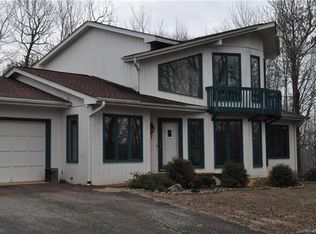 350 Cherokee Cir, Tryon, NC 28782