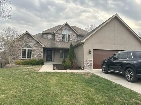 8 SE 230th Rd, Warrensburg, MO 64093