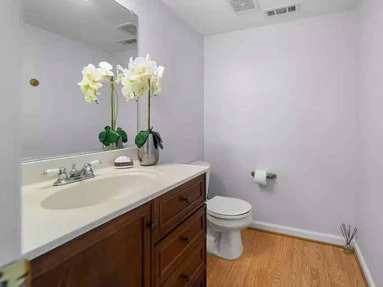 1317 Grayland Ave — Photo 16
