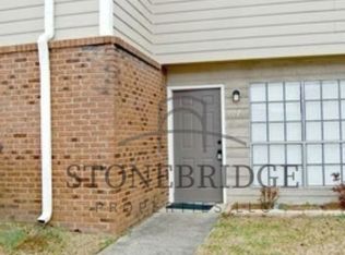 202 Hillsboro Ln, Helena, AL 35080