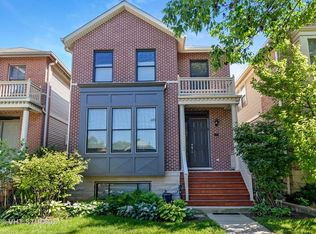 2445 W Grace St, Chicago, IL 60618