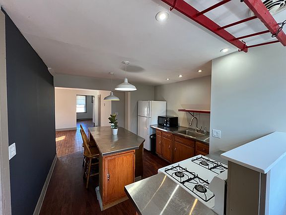 5th image of 1341 W 76th St