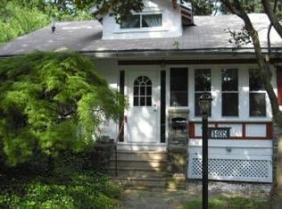 1405 Lawndale Ave, Havertown, PA 19083