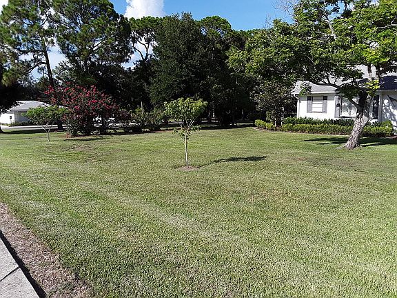 2nd image of 3800 Cleveland Heights Blvd