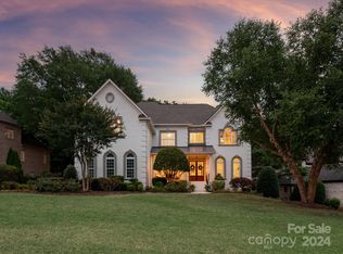 1613 Lookout Cir, Waxhaw, NC 28173