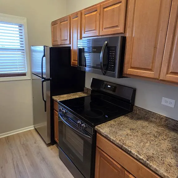 1361 Cunat Ct #2C — Photo 10