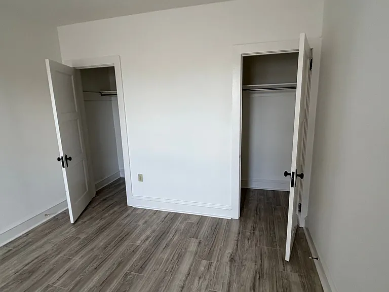 95 N Main St — Photo 2