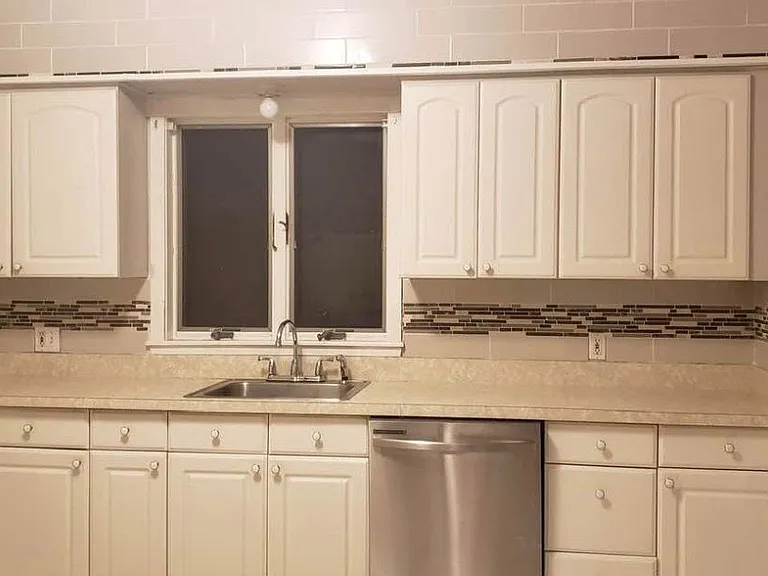 123 Tracy Ave #1 — Photo 2