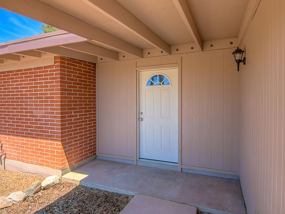 3rd image of 7141 E Sylvane Dr