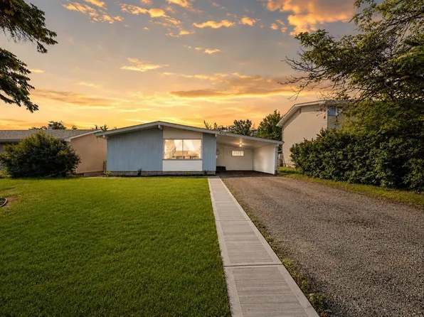 4233 N 33rd St, Red Deer, AB T4N 0N1