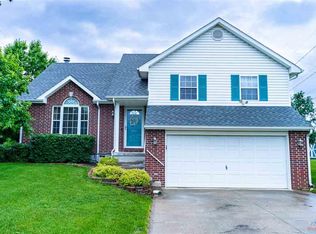 2065 Hunters Ln, Sedalia, MO 65301