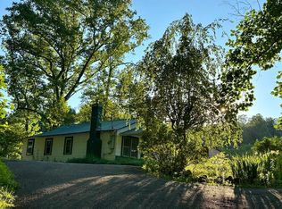 164 Ledford Dr, Franklin, NC 28734