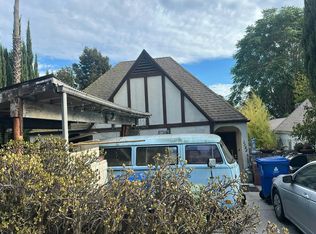 1722 Redesdale Ave, Los Angeles, CA