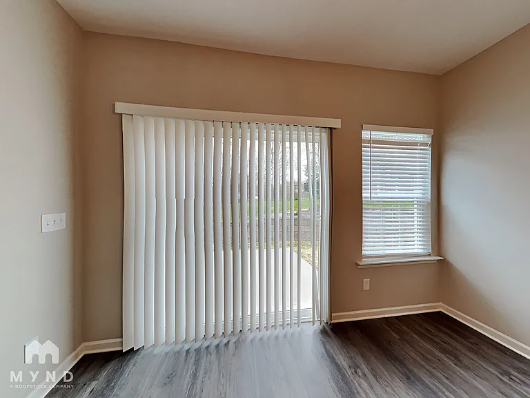 1513 Allenbrook Dr — Photo 15