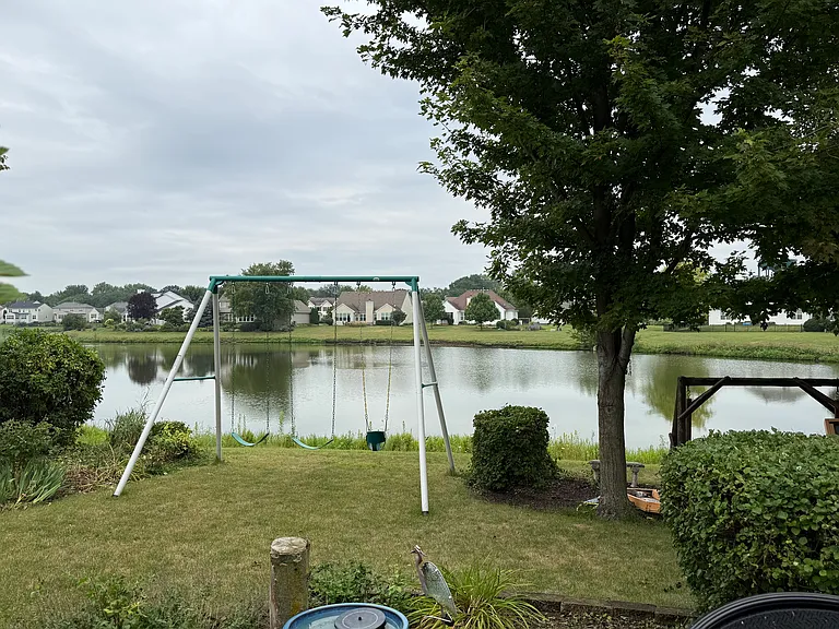 209 Rogers Way — Photo 24