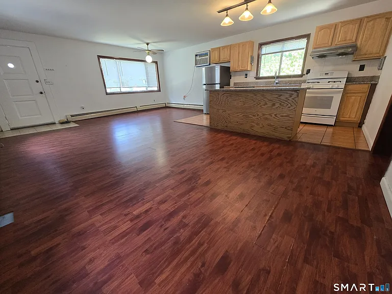 493 Den Ln — Photo 4