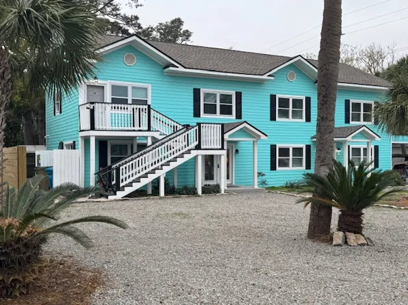 303 3rd St #2, Tybee Island, GA 31328