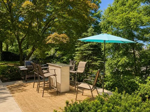 75 Fairview Ave, Tarrytown, NY