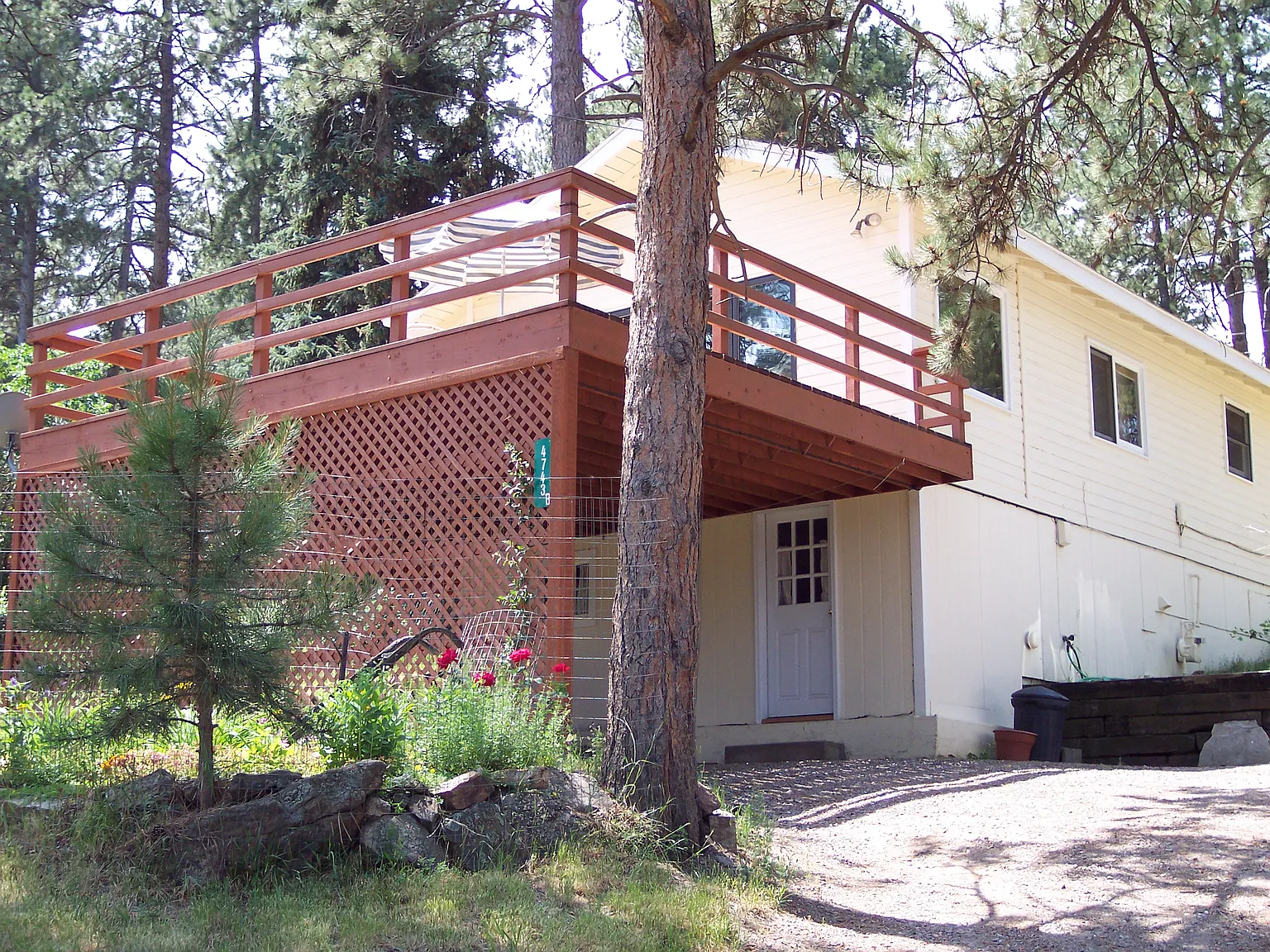 2 bed, 900 sqft, $2,495 — Photo 2