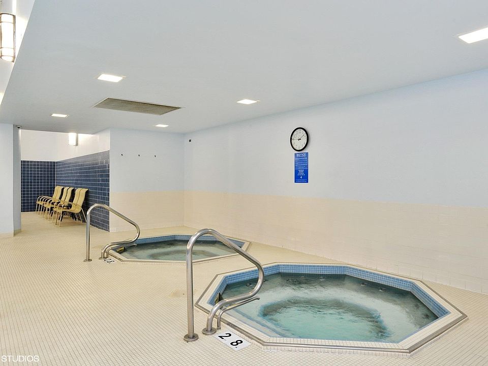 1st image of 505 N Lake Shore Dr APT 1510