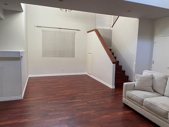 5th image of 1129 W Capitol Dr Unit 48