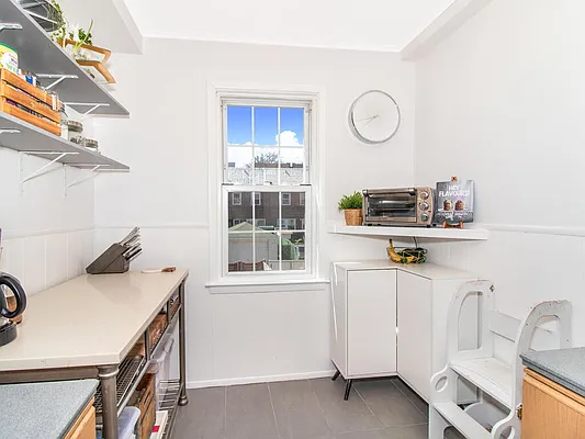 Sold by Douglas Elliman | media 28