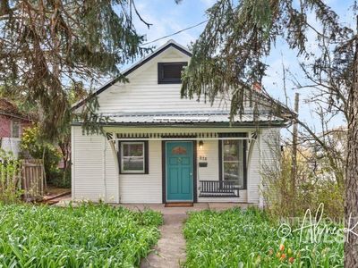 215 E East St #A, Moscow, ID, 83843