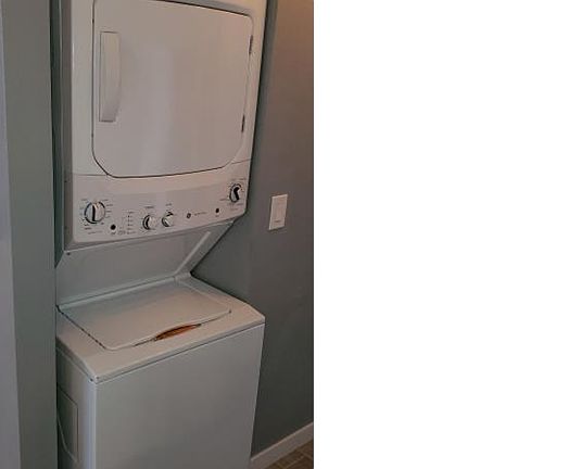 5th image of 4300 N Lamont St APT 288