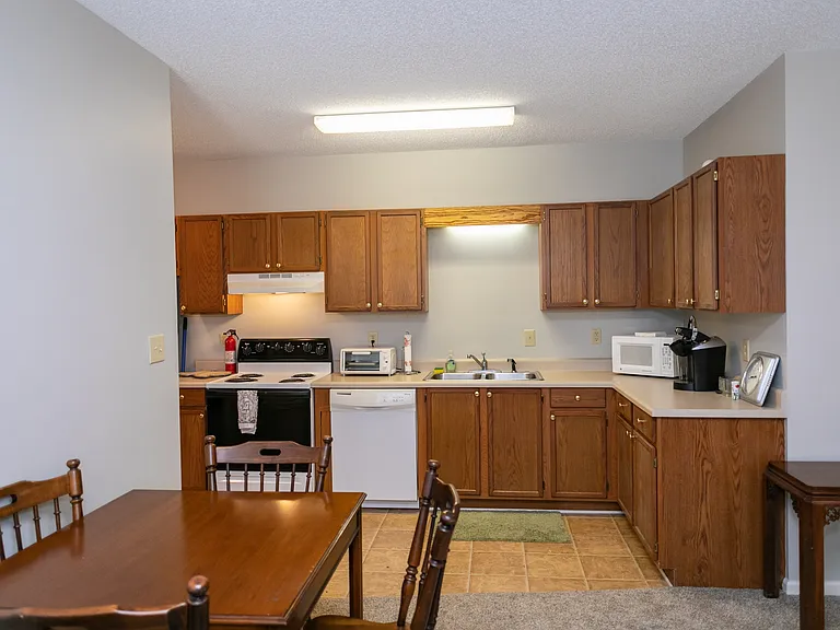 7815 S Mountain Institute Rd #D — Photo 5