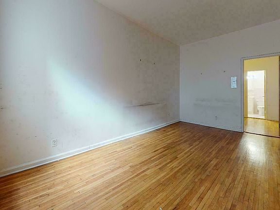 4th image of 404 E 83rd St APT 2B